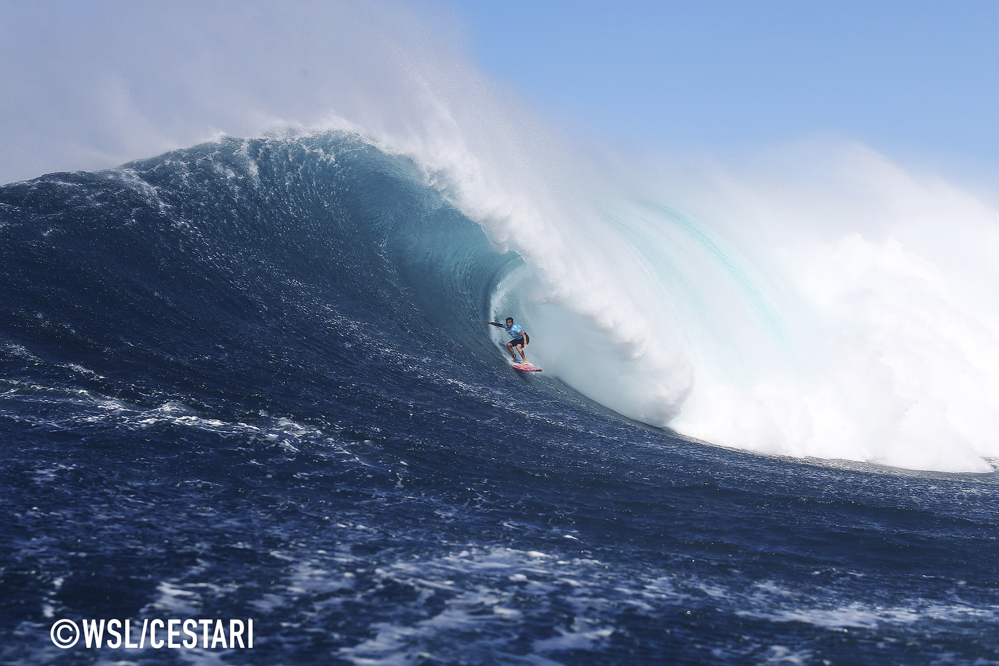 Billy Kemper of Maui (pictured) during the Final of the Peahi challenge.