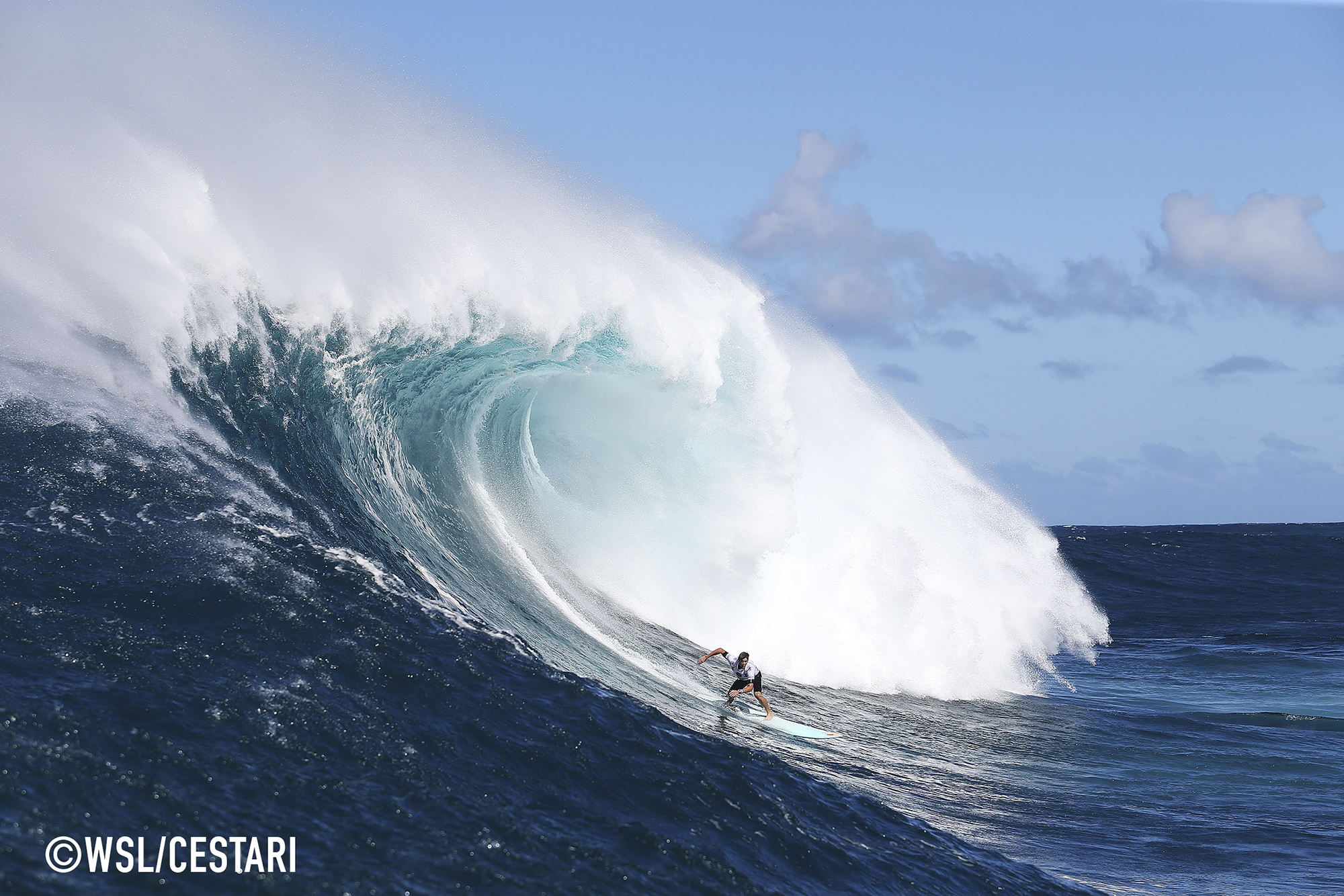 Ian Walsh of Maui, Hawaii (pictured) placing runner up during Semifinals Heat 2 at the Peahi Challenge on Sunday December 6, 2015.