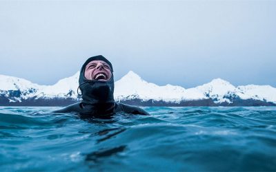 Mick Fanning signs on the dotted line…