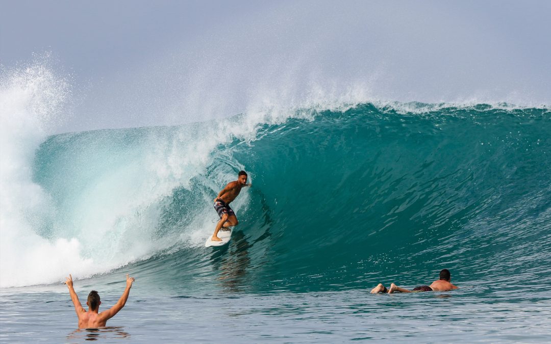 Join a Maldives or Mentawai Chartered Boat Trip