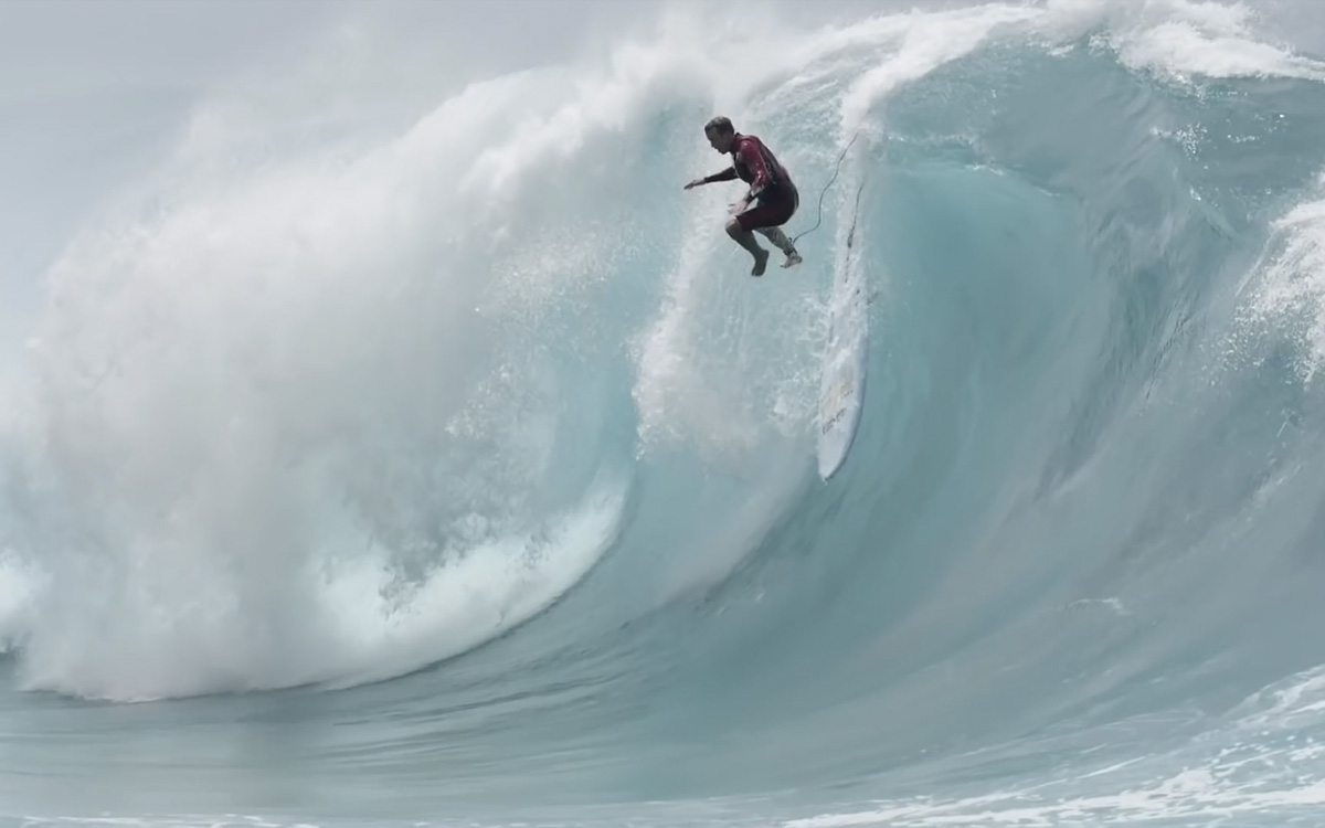 Jamie O’Brien takes on Waimea shorey