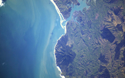 The surf stoked tweets of an astronaut.