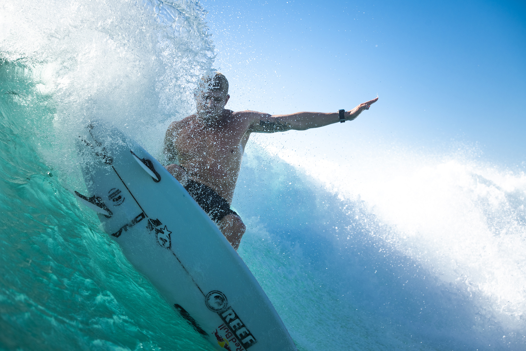 mick fanning surfing