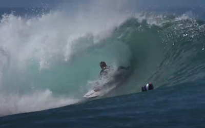 Mason, Mike and Derek Ho surf Ala Moana