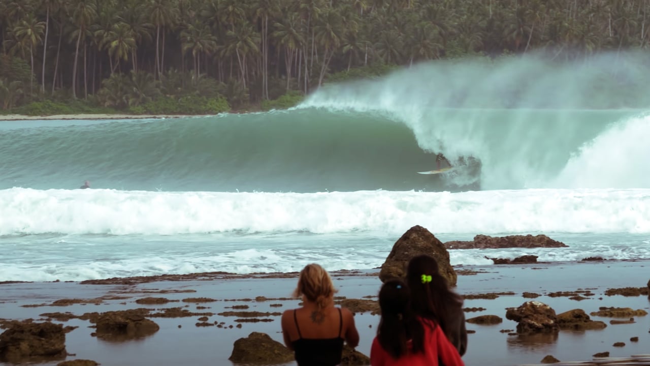 Dark Tubes Nias – 10/9/20