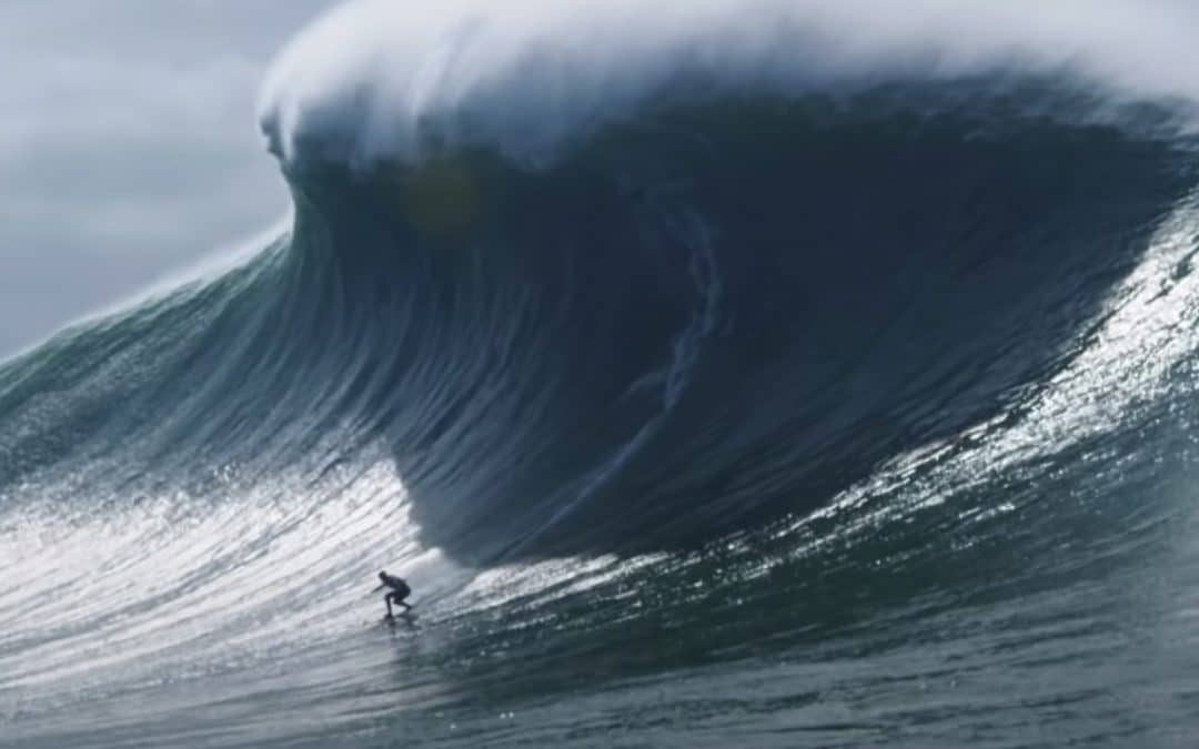 100 Foot Wave