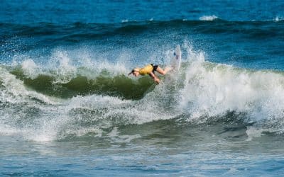 Surprising upsets and powerful surfing through a strong swell at the breaks of La Bocana and El Sunzal.