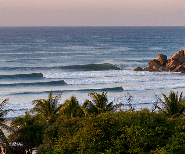 Pre Juego – Owen Wright, Morgan Cibilic and Luke Swanson on a strike mission to Mexico
