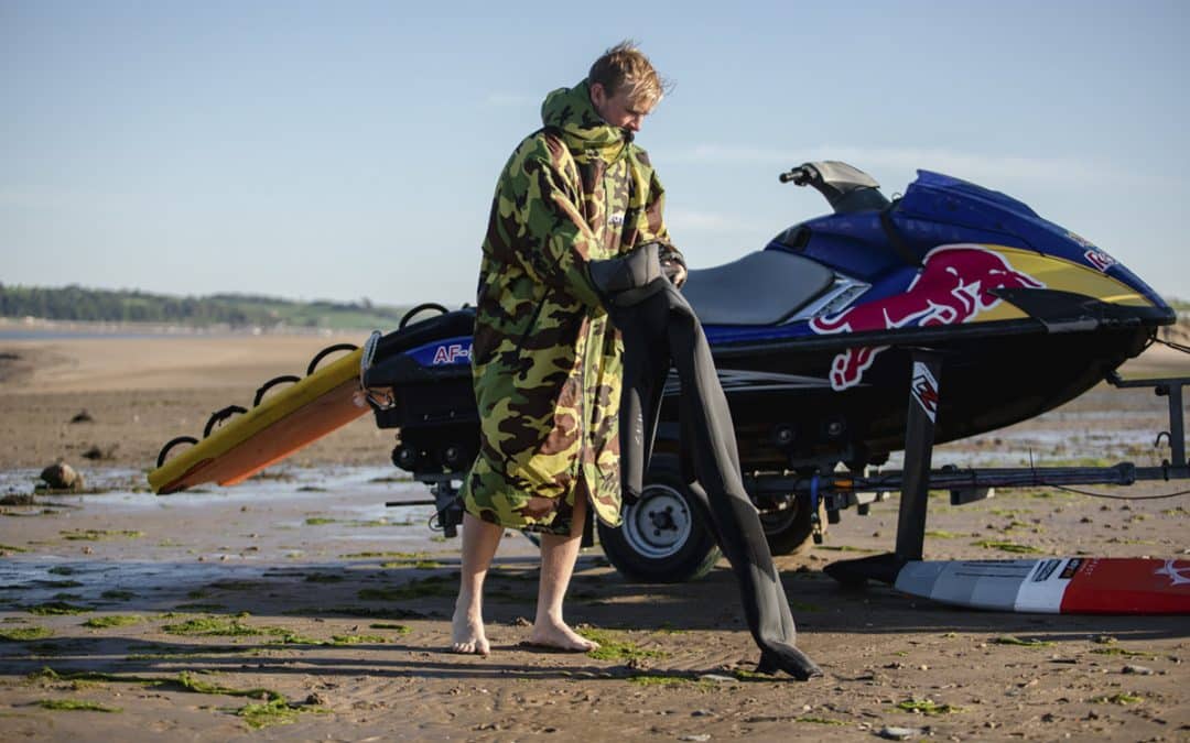 dryrobe® announces 100% recycled range