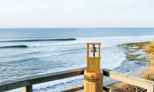 Tyler Wright & Filipe Toledo Win 2022 Rip Curl Pro Bells Beach