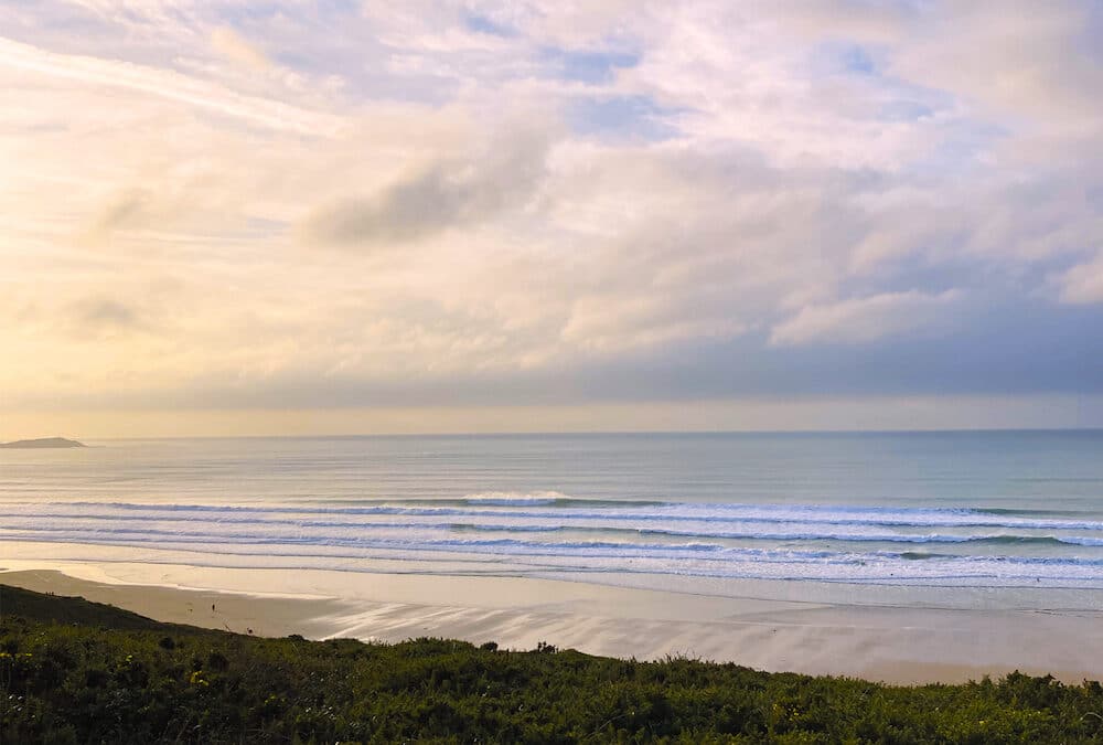 UK surfers experience warmest November weekend for a long time