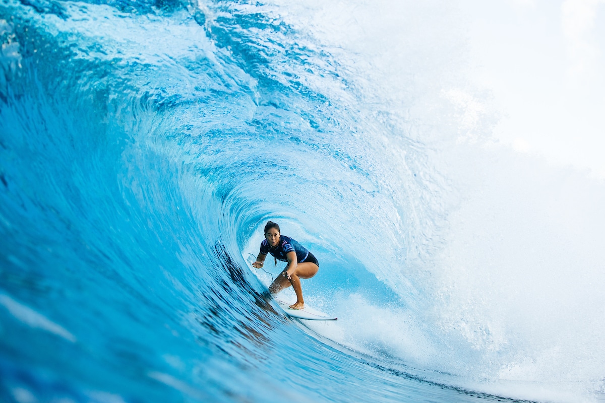 Women Surfers Can Finally Compete at Pipeline Pro