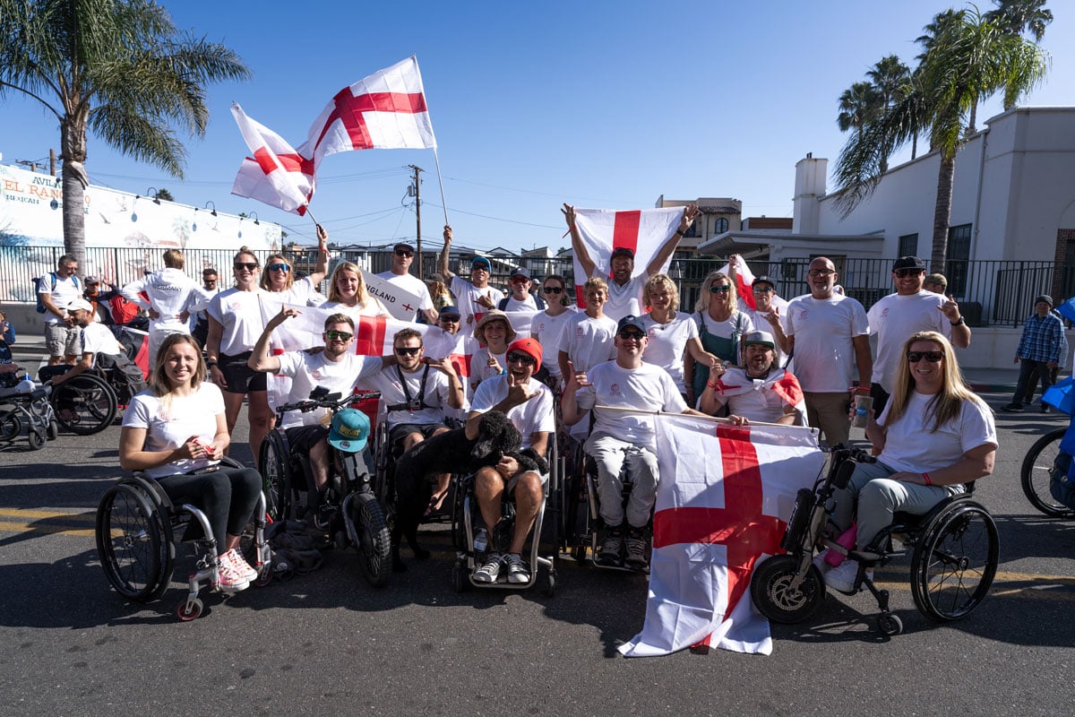 ENG_Opening_Ceremony_Team_ph_Sean_Evans_ph
