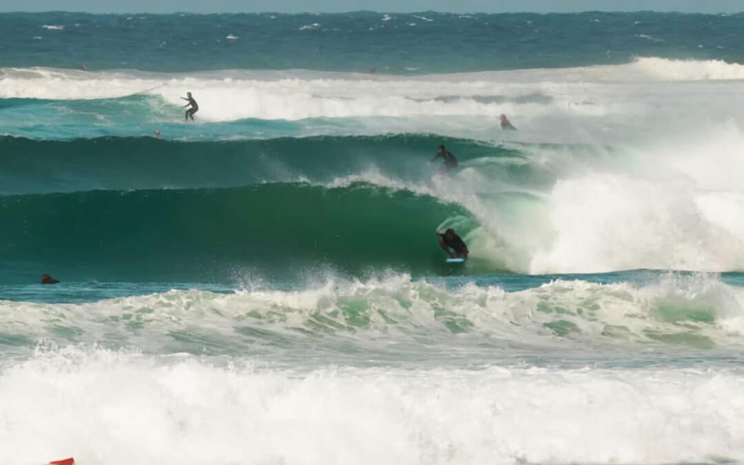 Tasman Low Sets Fire To The Superbank