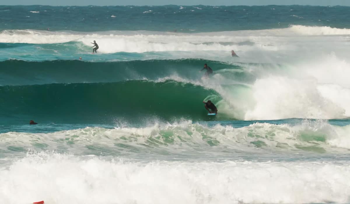 Tasman Low Sets Fire To The Superbank
