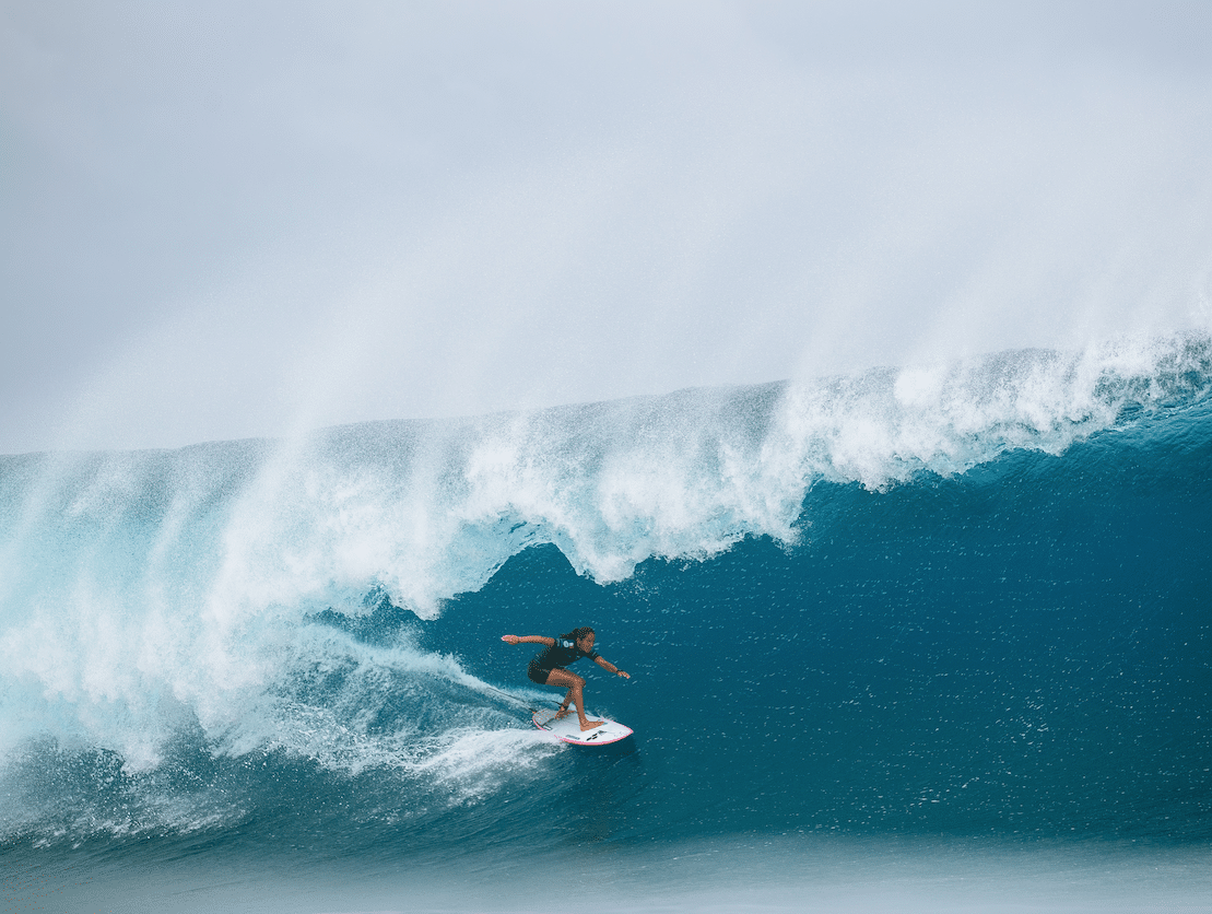 Wildcard Vahine Fierro Wins as women send it at Chopes