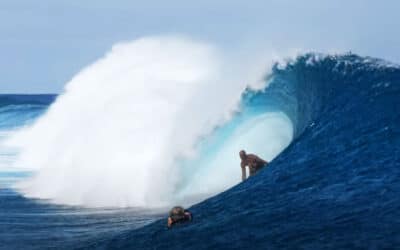 Kelly Slater / Teahupoo