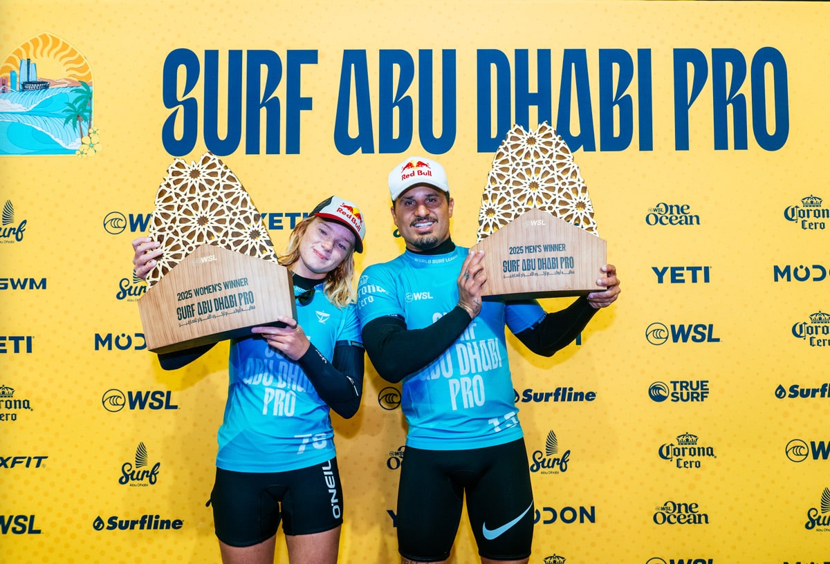 Simmers, Ferreira, Surf Abu Dhabi Pro Winners