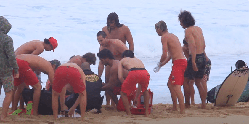 Makai McNamara Pipeline Terrifyingly Dramatic Rescue By The Surfers and Lifeguards North Shore Hawaii