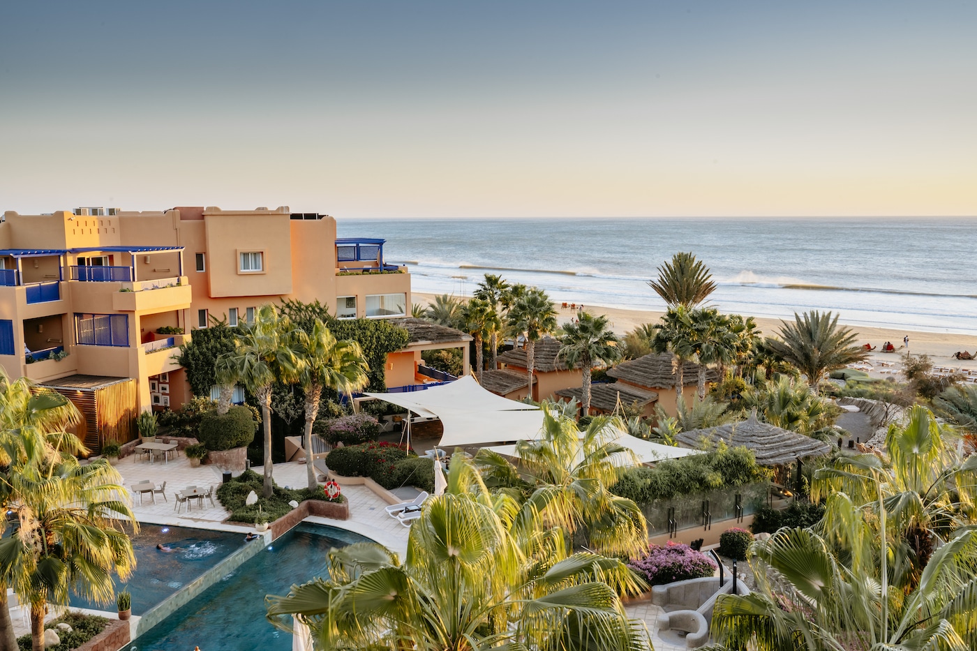 Paradis Plage - View of the top of the hotel