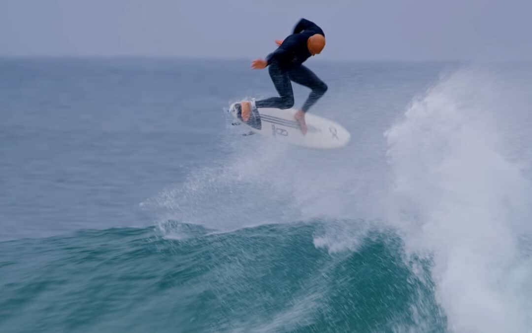 Kelly Slater | Surfing at Snapper Rocks